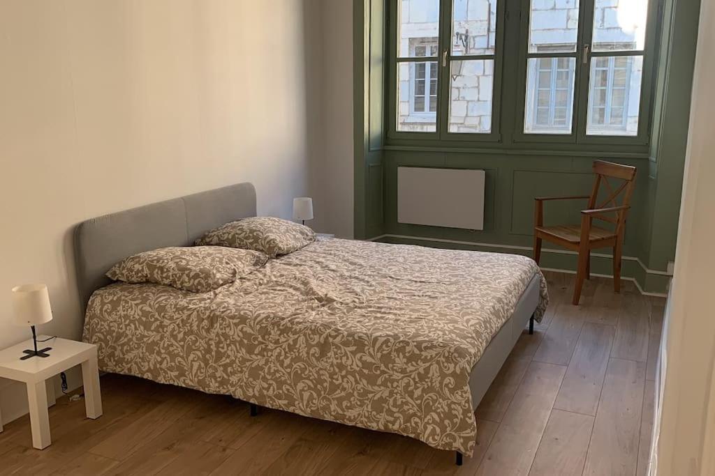 Elegant 2 Chambres Vieille Ville Besançon Buitenkant foto